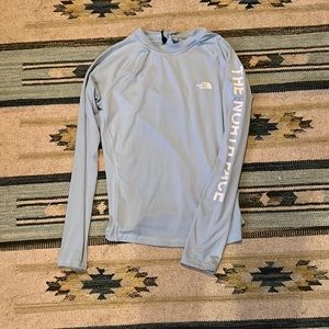 The North Face - Women’s Class V Water Top - size med.